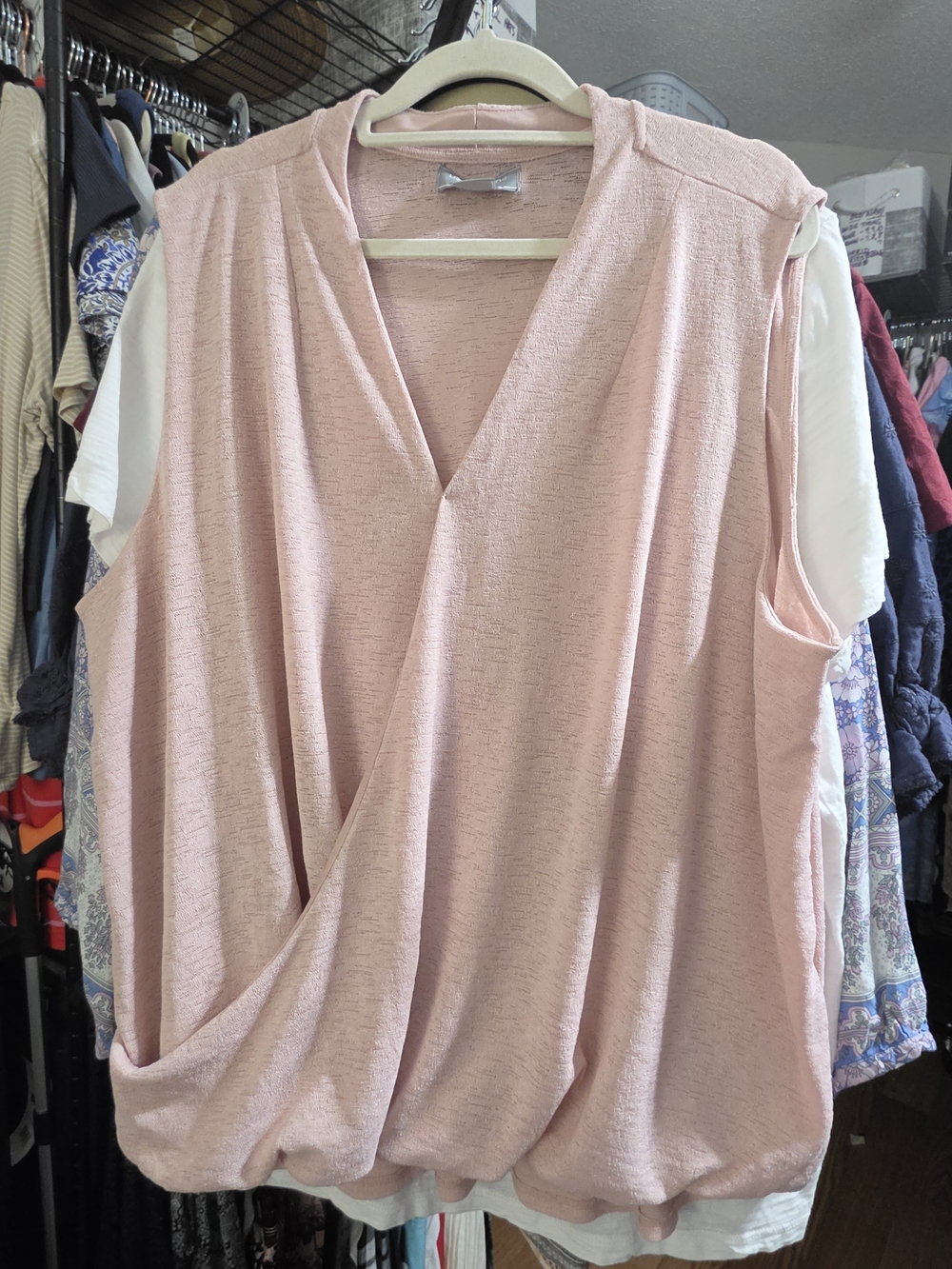 LIZ CLAIRBORNE Blush Pink Sleeveless V-Neck Draped Tunic